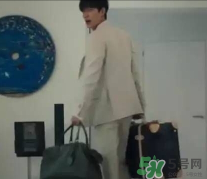 李敏鎬的包包什么牌子？李敏鎬的包包同款