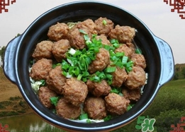 一顆肉丸子的熱量是多少？哪種做法的肉丸子熱量最低？