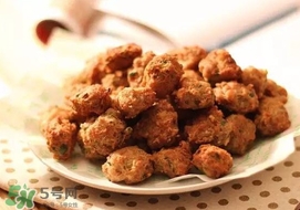 肉丸子發(fā)霉可以吃嗎？肉丸子長(zhǎng)霉有霉點(diǎn)怎么辦？