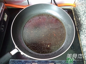 肉丸子可以用面粉嗎？肉丸子用什么粉？