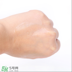 isoi玫瑰精華好用嗎？伊所愛玫瑰精華怎么樣？