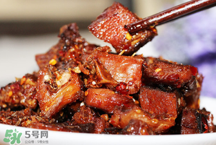 腌魚放什么調(diào)料？腌魚放什么調(diào)料去腥？