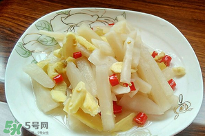 腌蘿卜放多少鹽？腌蘿卜放鹽的比例