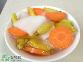 腌蘿卜放多少鹽？腌蘿卜放鹽的比例