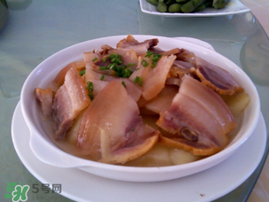 腌肉放什么酒？腌肉為什么要放酒？