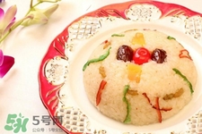 八寶飯有何歷史典故？八寶飯有什么特殊的含義？
