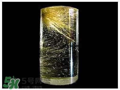 施華洛世奇是什么材質(zhì)？施華洛世奇是真水晶嗎？