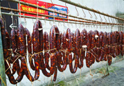 一斤肉可以做多少香腸？一斤豬肉能做多少臘腸？