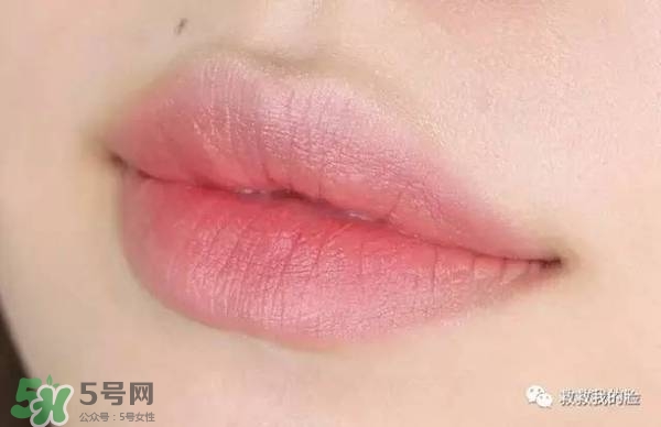 金高銀妝容怎么化？金高銀仿妝