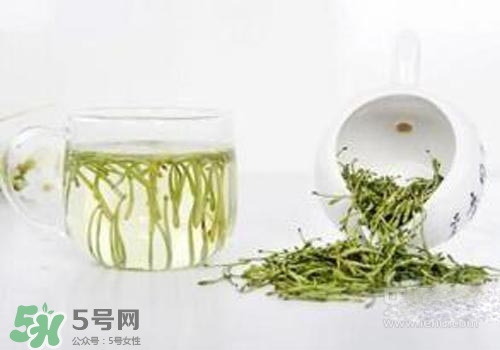 金銀花和菊花哪個去火效果好一些？金銀花和菊花茶哪個好？