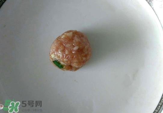 珍珠丸子可以用大米嗎？珍珠丸子用大米怎么做？