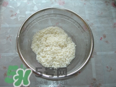 珍珠丸子蒸多長(zhǎng)時(shí)間？珍珠丸子要蒸多久？