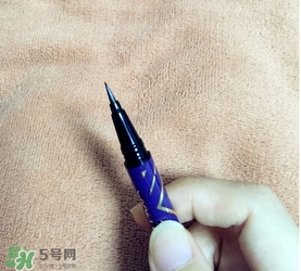 液體眉筆是什么？液體眉筆和眉筆哪個好用？