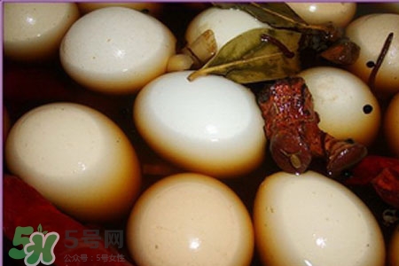 腌雞蛋放多少鹽？腌雞蛋10斤需多少鹽？