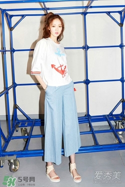 李圣經(jīng)的衣服什么牌子？李圣經(jīng)衣服同款