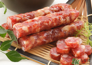 香腸發(fā)霉了怎么處理？香腸發(fā)霉了還能吃嗎？