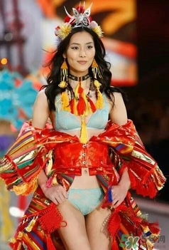 2017年流行什么眉型？2017年最流行眉毛介紹