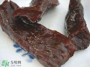 風(fēng)干牛肉是生的嗎？風(fēng)干牛肉是生的還是熟的？