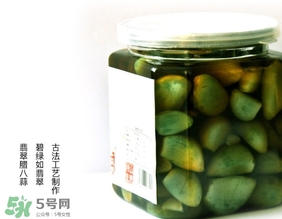 臘八蒜霉了可以吃嗎？發(fā)霉的大蒜可以腌制臘八蒜嗎？