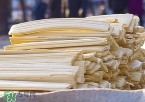 灶糖是什么做的？灶糖什么時候吃？