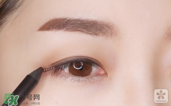 徐玄振妝容怎么化？徐玄振仿妝教程