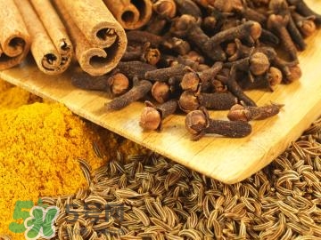 有狐臭不能吃什么食物？有狐臭的人不能吃什么