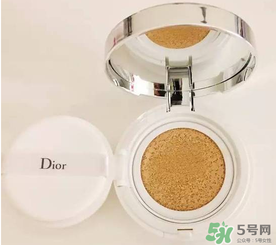 dior迪奧氣墊好用嗎？dior迪奧氣墊和蘭蔻氣墊哪個好用？