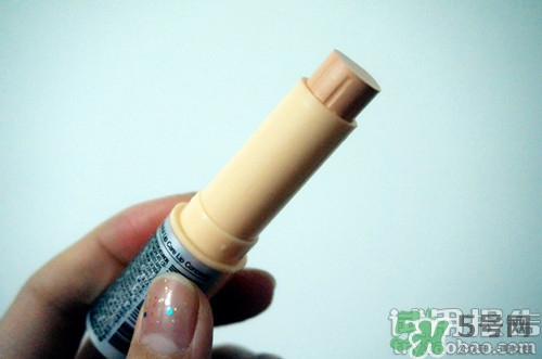 唇部遮瑕膏怎么用？唇部遮瑕膏使用方法