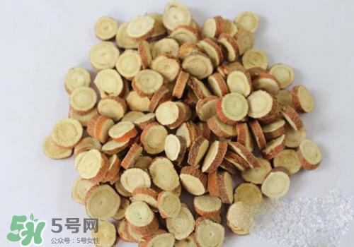 高血脂泡腳用什么藥好？高血脂用什么藥泡腳？