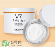 用素顏霜前打隔離霜嗎？用素顏霜之前要用隔離霜嗎