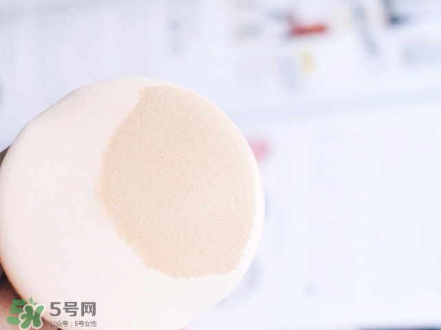 歐萊雅瓷肌氣墊多少錢？歐萊雅奇煥光采瓷肌氣墊專柜價(jià)