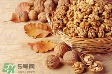 乙肝小三陽可以吃核桃嗎？乙肝大三陽可以吃核桃嗎？