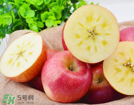 阿克蘇蘋(píng)果脆嗎？阿克蘇蘋(píng)果是粉蘋(píng)果還是脆蘋(píng)果？
