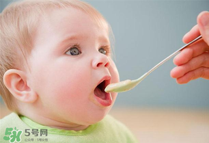 立春可以斷奶嗎？什么季節(jié)斷奶對寶寶好？