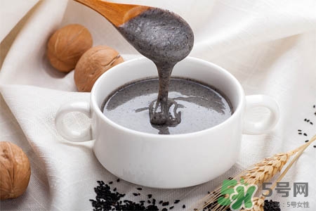 芝麻糊養(yǎng)胃嗎？芝麻糊對(duì)胃好嗎？