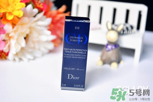迪奧粉底液哪款好？dior迪奧哪款粉底液好用？