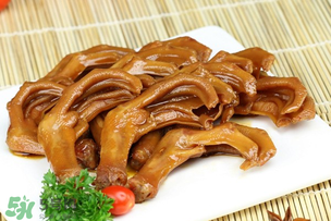鹵鴨掌要多長(zhǎng)時(shí)間？鹵鴨掌鹵多長(zhǎng)時(shí)間？