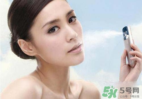 補(bǔ)水儀用什么水？補(bǔ)水儀用什么水好？