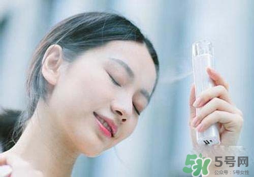 補(bǔ)水儀用什么水？補(bǔ)水儀用什么水好？