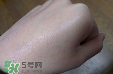 dior迪奧夢幻美肌修顏乳怎么用？迪奧修顏乳怎么用
