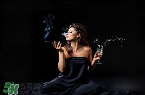 喝酒對(duì)皮膚好嗎？喝酒對(duì)皮膚有什么壞處？