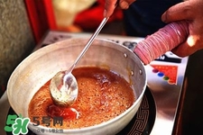 煮糖用什么鍋?zhàn)詈茫堪咎怯檬插伜线m？