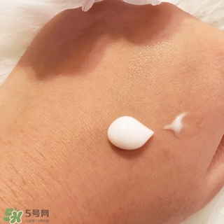 laura mercier妝前乳多少錢？laura mercier羅拉妝前乳專柜價(jià)
