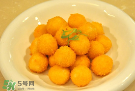 炸元宵是蒸完再炸嗎？速凍元宵怎么炸？