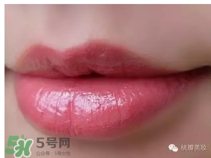 香奈兒細(xì)管coco216多少錢？香奈兒細(xì)管口紅216試色
