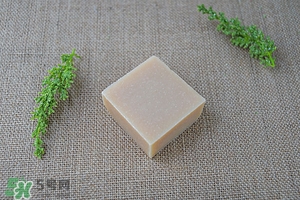 手工皂洗臉好嗎？手工皂和洗面奶哪個(gè)好？