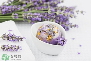 手工皂洗臉好嗎？手工皂和洗面奶哪個(gè)好？