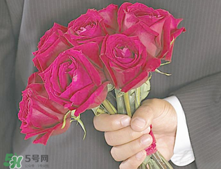 男朋友不在身邊怎樣過(guò)情人節(jié)？情人節(jié)沒有男朋友怎么過(guò)？