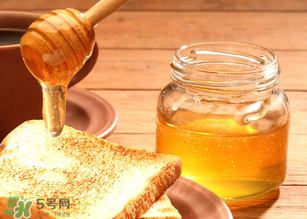 春天喝什么蜂蜜好？春天吃哪種蜂蜜好？
