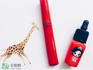涂唇釉嘴唇干是怎么回事？涂唇釉嘴唇干怎么辦？